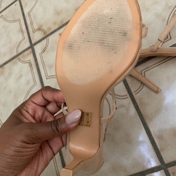 ✨ Nude Triple Strap Sandals Heels - Picture 3 of 5